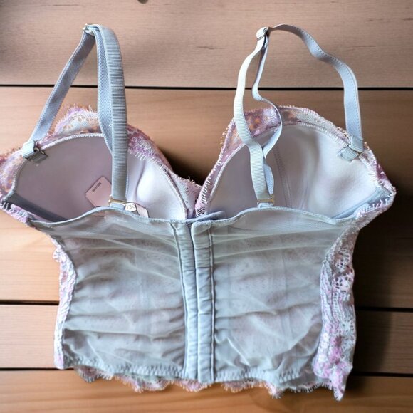 NWOT VICTORIA SECRET ( 32C ) Lilac Floral Lace Bustier Corset Top - Picture 4 of 8